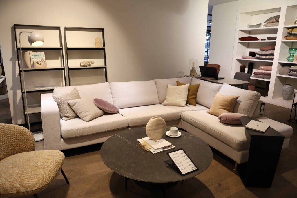 BoConcept presentó a Helena Christensen como directora creativa global 