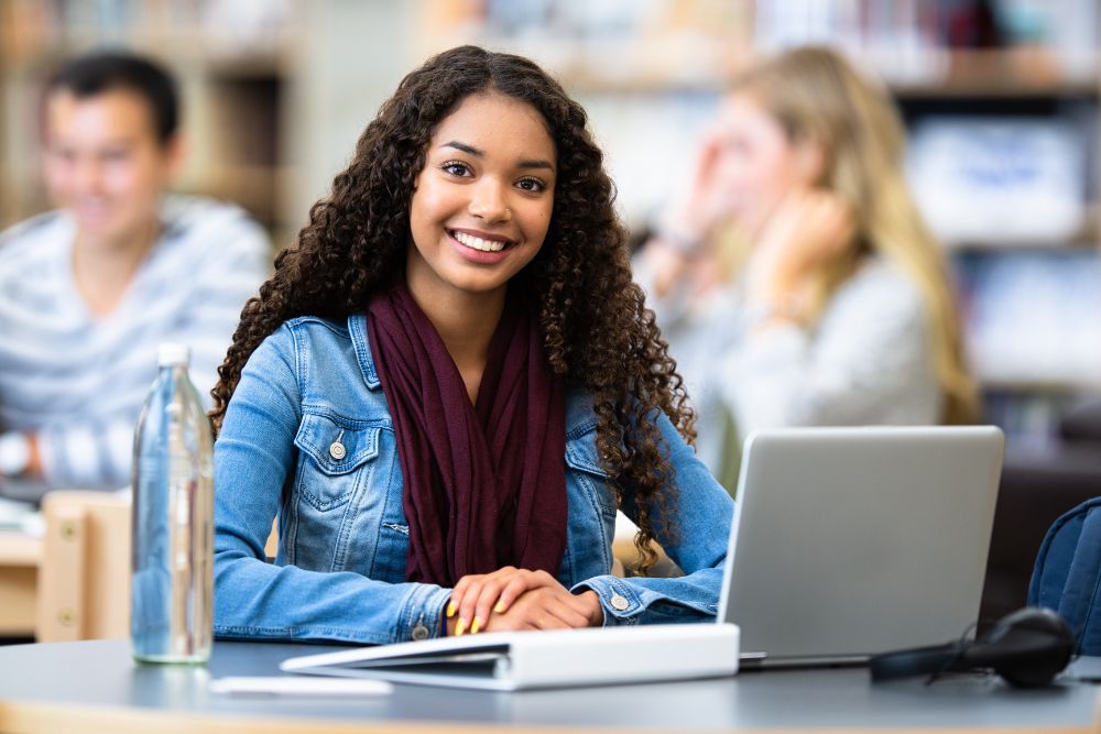 ¿MacBook o Windows? Lo que recomiendan las universidades para sus alumnos