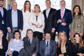 Tijeras de Plata: la Cámara Argentina de la Moda entregó las Menciones de Honor 2025