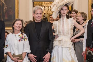 Identikit: Francisco Ayala presentó la colección en la Residencia de la Embajada Británica