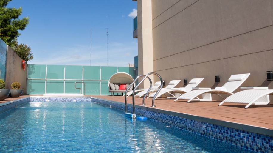 Un spa abierto al público en un hotel 5 estrellas