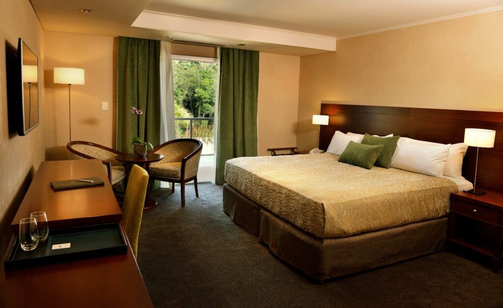 Falls Iguazú Hotel & Spa: brindar entre la selva