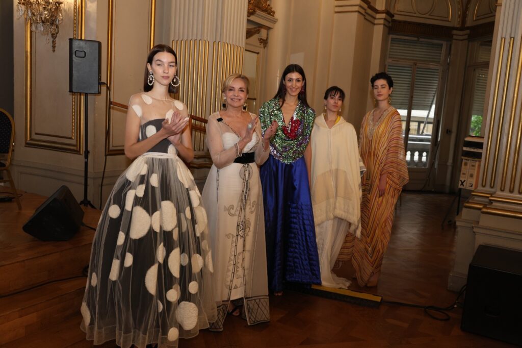 Francisco Ayala fue distinguido como Personalidad Destacada de la Cultura