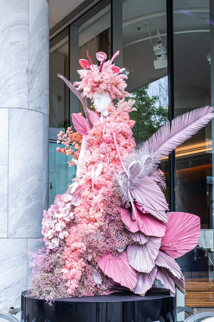 Flora: un homenaje a la diosa Romana de la primavera en Fleurs de Villes