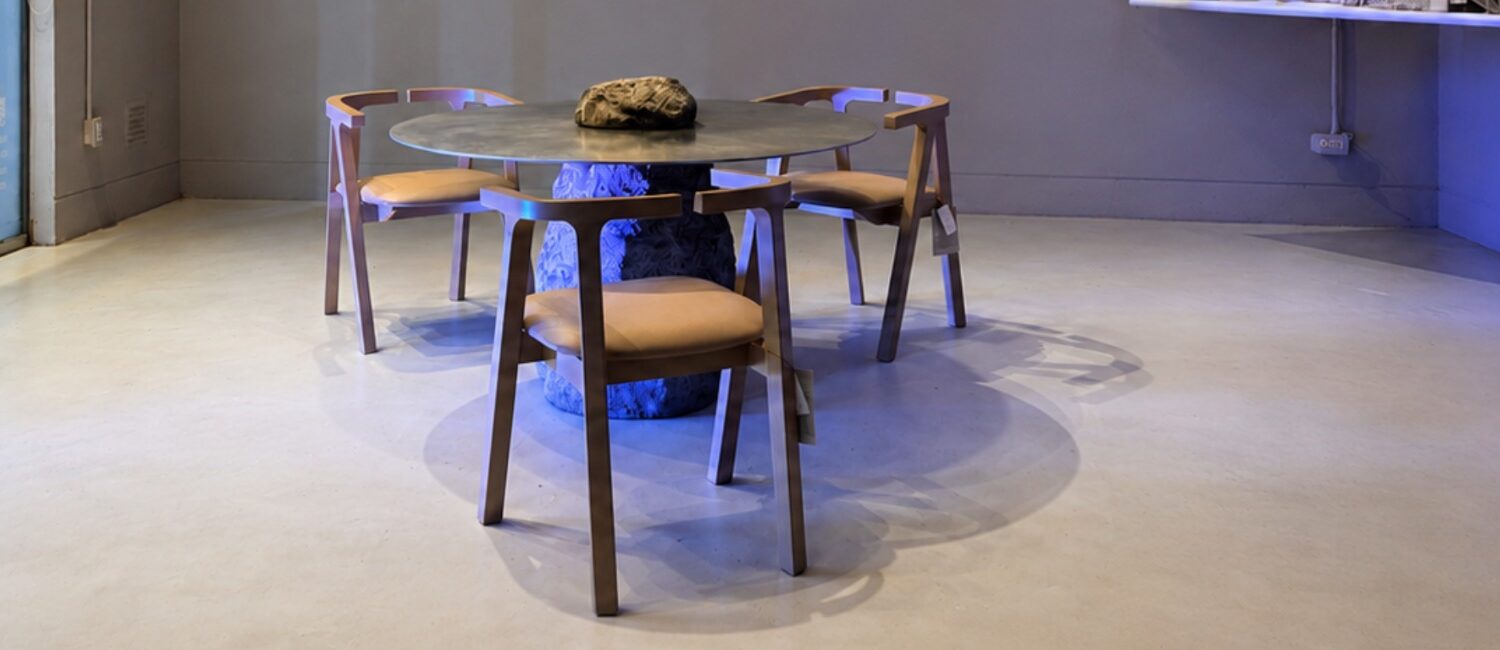 Darkhaus presenta Cauce, una nueva silla de diseño argentino