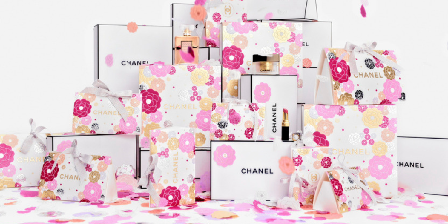 Regalar una camelia en el Día de la Madre con Chanel