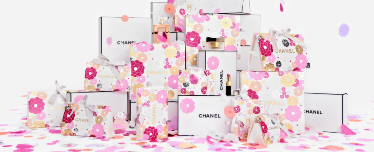Regalar una camelia en el Día de la Madre con Chanel
